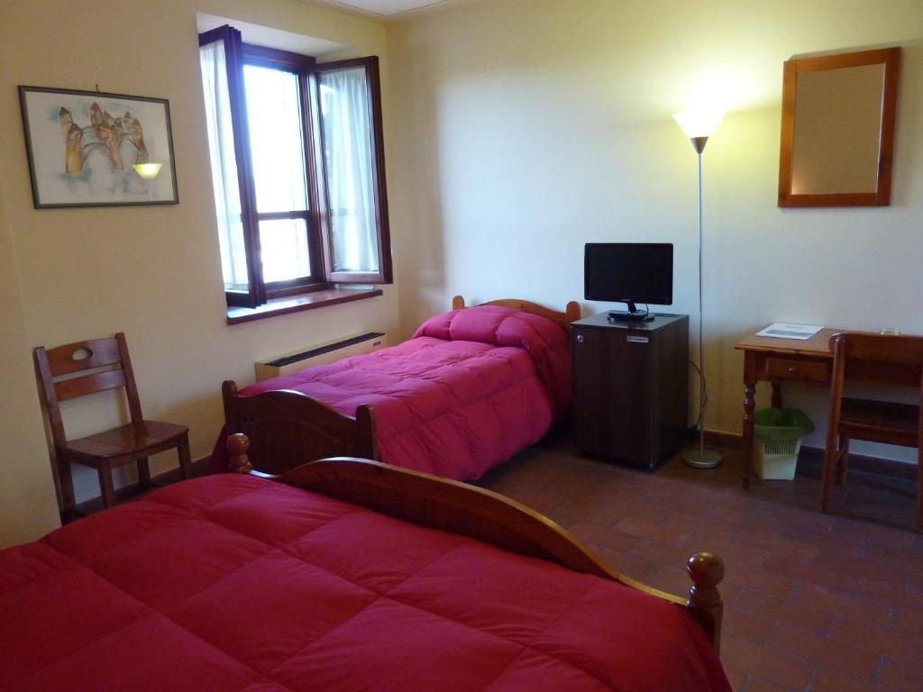 Hotel La Rocca Narni Pokój zdjęcie