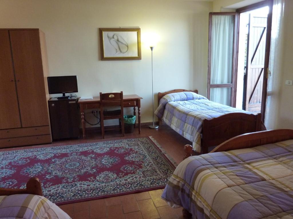 Hotel La Rocca Narni Pokój zdjęcie