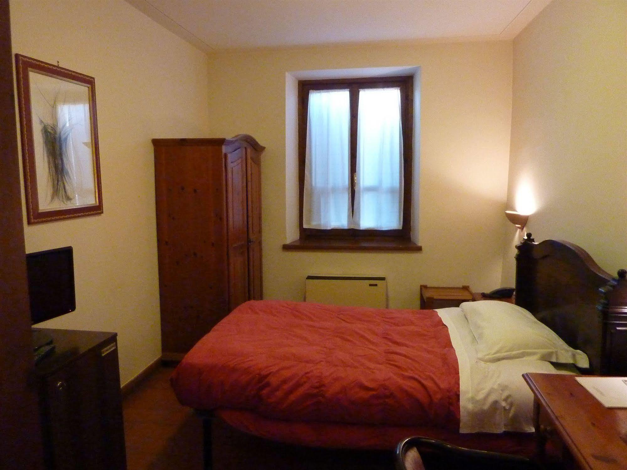 Hotel La Rocca Narni Zewnętrze zdjęcie